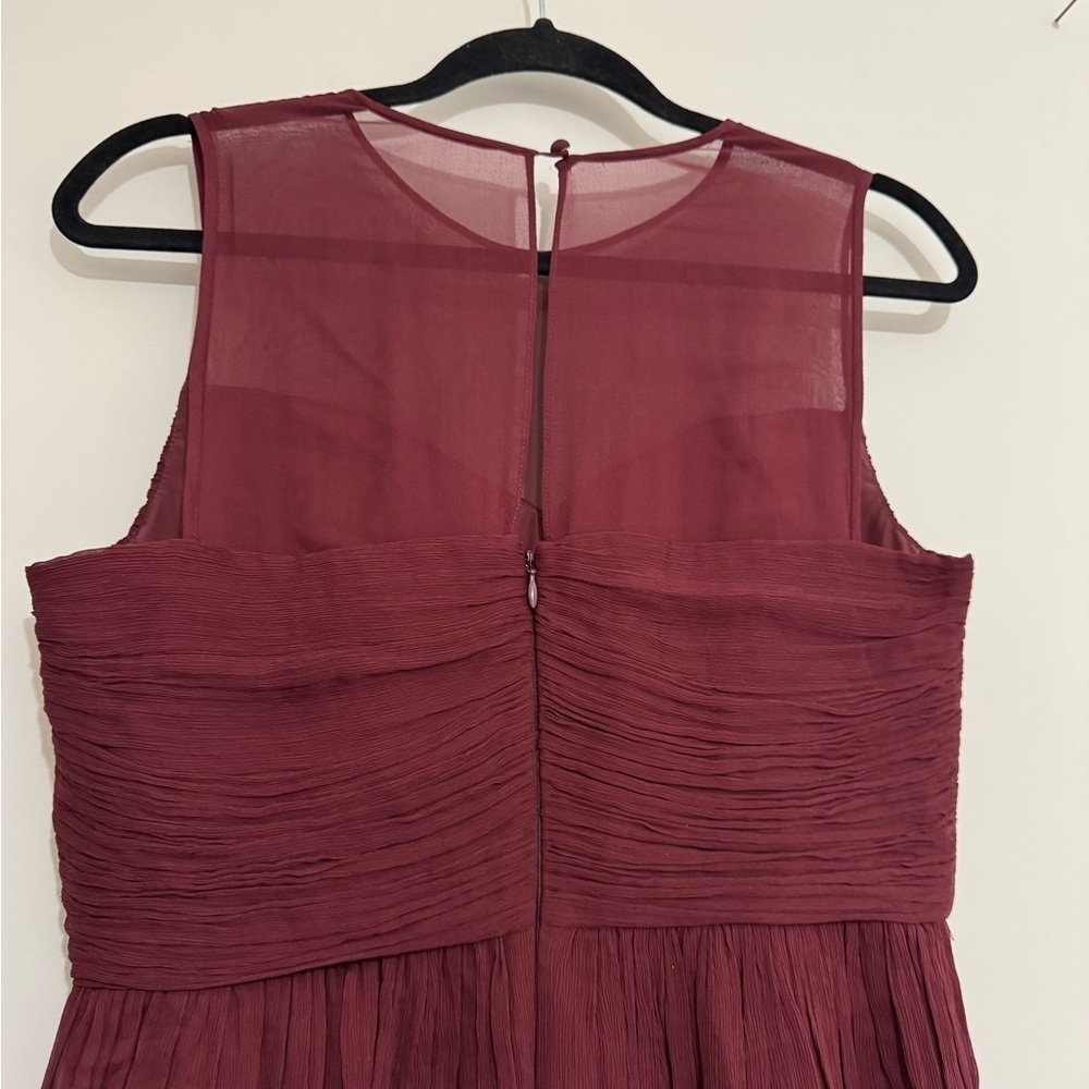 J. Crew Red Ruched Midi Dress V-Neck Sleeveless
100% Silk - Picture 5 of 13